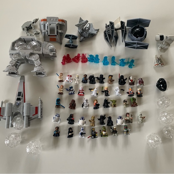 Star Wars Hasbro  Fighter Pods  52 Micro Figures and 8 Vehicles/Accesorie… - Picture 1 of 15